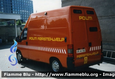 Peugeot Boxer II serie
Danmark - Danimarca
Politi - Polizia Nazionale
Parole chiave: Ambulanza Ambulance