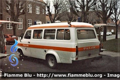 Ford Transit II serie
Danmark - Danimarca
Falck Middelfart
Parole chiave: Ambulanza Ambulance