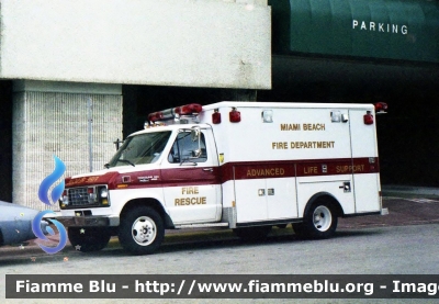 Ford Ecoline 350
United States of America - Stati Uniti d'America
Miami Beach Fire Department
