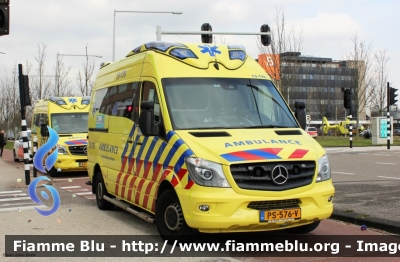 Mercedes-Benz Sprinter III serie restyle
Nederland - Paesi Bassi
Amsterdam Ambulance
13-176
Parole chiave: Ambulanza Ambulance