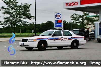 Ford Crown Victoria 
Canada
Niagara Regional Police Service
