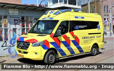 Mercedes-Benz Sprinter III serie restyle
Nederland - Paesi Bassi
Amsterdam Ambulance
13-411
Parole chiave: Ambulance Ambulanza