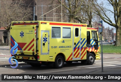 Volvo FL 290 III serie
Nederland - Paesi Bassi
Amsterdam Ambulance
13-301

