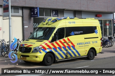 Mercedes-Benz Sprinter III serie Restyle
Nederland - Paesi Bassi
Amsterdam Ambulance
13-110
Parole chiave: Mercedes-Benz Sprinter_IIIserie_Restyle Ambulanza Ambulance