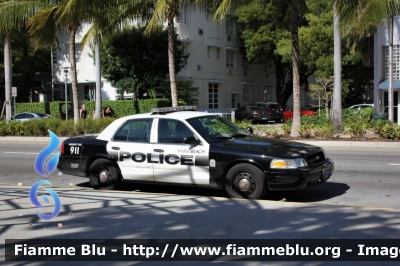 Ford Crown Victoria
United States of America - Stati Uniti d'America
Miami Beach FL Police
