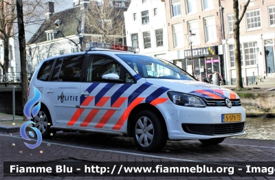 Volkswagen Touran III serie
Nederland - Paesi Bassi
Politie
Amsterdam
