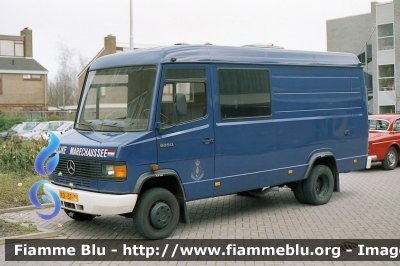Mercedes-Benz 609D
Nederland - Paesi Bassi
Koninklijke Marechaussee - Polizia militare
