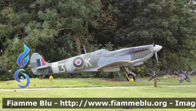 Spitfire IAC161
Great Britain - Gran Bretagna
Royal Air Force
