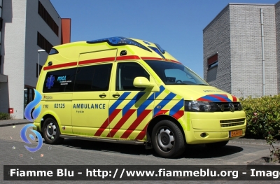 Volkswagen Transporter T6
Nederland - Paesi Bassi
Regionale Ambulance Voorziening (RAV) Region 2 Fryslân
Parole chiave: Ambulanza Ambulance Volkswagen Transporter T6