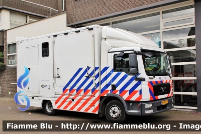 Man TGL 8.180 II serie
Nederland - Paesi Bassi
Politie
Amsterdam
Parole chiave: Man TGL_8.180_IIserie