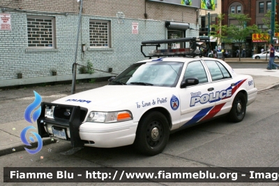 Ford Crown Victoria 
Canada
Toronto Ontario Police Service
