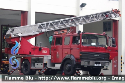 Iveco Magirus 120-25
香港 - Hong Kong
消防處 - Fire Services Department
