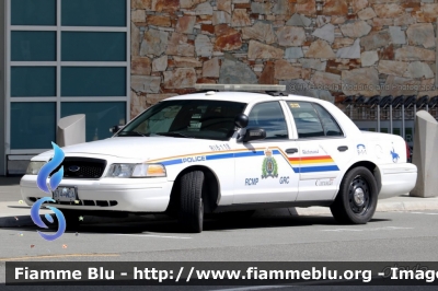 Ford Crown Victoria
Canada
Royal Canadian Mounted Police
