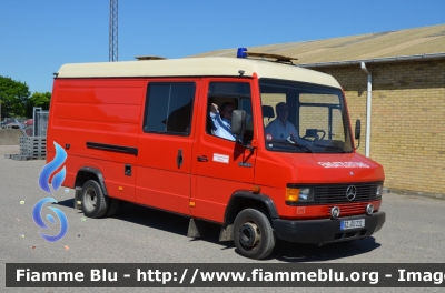 Mercedes-Benz Vario 508D
Bundesrepublik Deutschland - Germany - Germania 
Freiwillige Feuerwehr Meetzen

