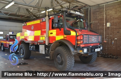 Mercedes-Benz Unimog 
Great Britain - Gran Bretagna
Surrey Fire and Rescue Service
