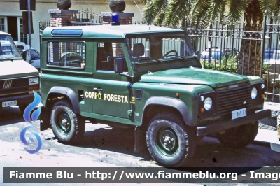 Land Rover Defender 90
Corpo Forestale - Regione Siciliana
