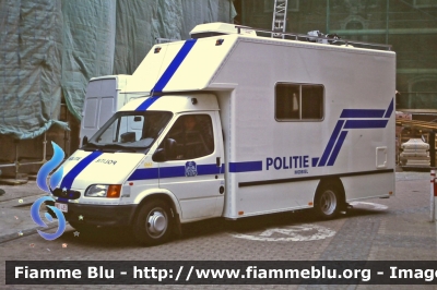 Ford Transit V serie
Koninkrijk België - Royaume de Belgique - Königreich Belgien - Belgio
Police Fédérale
