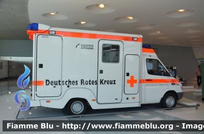 Mercedes-Benz Sprinter II serie
Bundesrepublik Deutschland - Germania
Deutsches Rotes Kreuz
Parole chiave: Ambulanza Ambulance