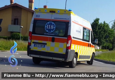 Fiat Ducato X290
Cooperativa sociale Castel Monte Onlus
Ambulanza convenzionata
SUEM 118 Treviso Emergenza
Ospedale di Oderzo (TV)
Allestimento Class 
"353"
Parole chiave: Fiat Ducato_X290 Ambulanza
