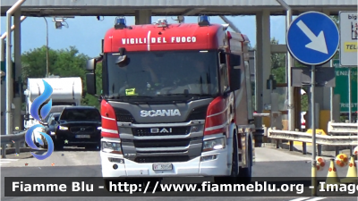 Scania P370 III serie
Vigili del Fuoco
Comando Provinciale di Venezia
Distaccamento permanente di Mestre (VE)
AutoBottePompa allestimento BAI
VF 30858
Parole chiave: Scania P370_IIIserie VF30858