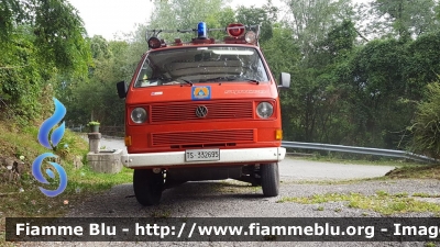 Volkswagen Transporter T3 Syncro
Squadra Volontari Antincendio Boschivo 
Protezione Civile Friuli Venezia Giulia
Frisanco (PN)
Parole chiave: Volkswagen Transporte_T3_syncro