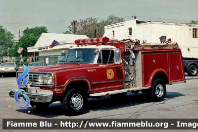 Dodge W300
United States of America-Stati Uniti d'America
Bladensburg MD Fire Department
