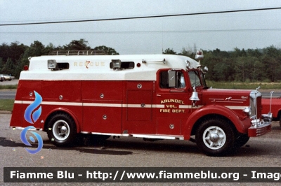 Mack L-85
United States of America-Stati Uniti d'America
Arundel MD Volunteer Fire Department
