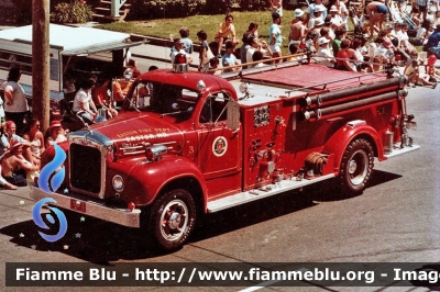 Mack B-85
United States of America - Stati Uniti d'America
Easton MD Volunteer Fire Department
