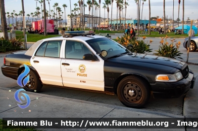 Ford Crown Victoria 
United States of America - Stati Uniti d'America
Los Angeles CA Police Department

