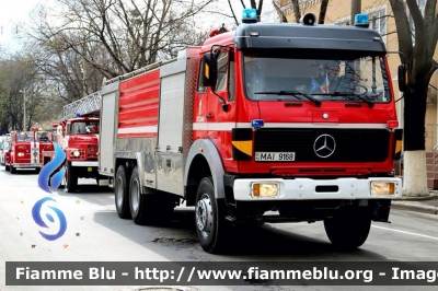 Mercedes-Benz ?
Moldova - Moldavia
Pompieri - National Fire Service
