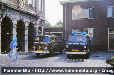 Volkswagen Transporter T2
Nederland - Paesi Bassi
Koninklijke Marechaussee - Polizia militare

