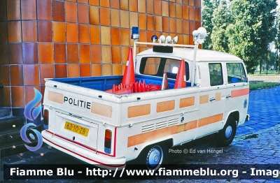 Volkswagen Transporter T2
Nederland - Paesi Bassi
Gemeentepolitie Rotterdam - Polizia Municipale Rotterdam
