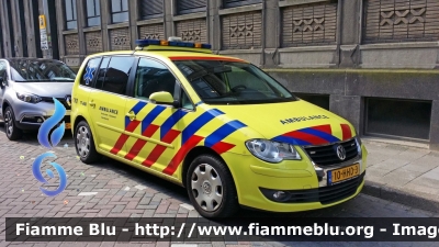 Volkswagen Touran II serie
Nederland - Paesi Bassi
Region 17 Rotterdam-Rijnmond Ambulance
