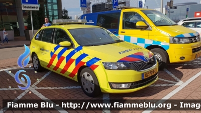 Skoda Octavia Wagon IV serie
Nederland - Paesi Bassi
Region 17 Rotterdam-Rijnmond Ambulance
