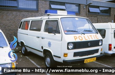 Volkswagen Transporter T3
Nederland - Paesi Bassi
Gemeentepolitie Terneuzen
