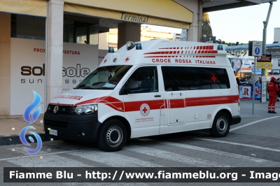 Volkswagen Transporter T5 
Croce Rossa Italiana
Comitato di San Donà di Piave (VE)
Allestimento EDM 
CRI 129 AG
Parole chiave: Volkswagen Transporter_T5 Ambulanza CRI129AG