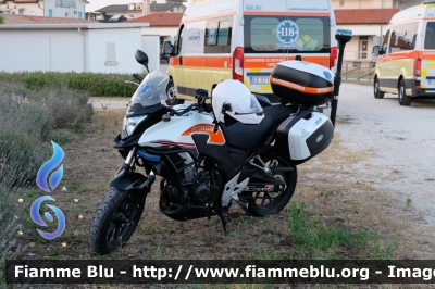 Honda CB 500X
Azienda ULSS 4 Veneto Orientale
SUEM 118 ULSS 4 Emergenza
Punto di Primo Intervento Bibione (VE)
Allestimento MAF
Parole chiave: Honda CB_500X Motomedica