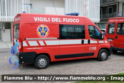 Fiat Ducato X290 
Vigili Del Fuoco
Comando Provinciale di Venezia
Nucleo NBCR
Allestimento Baggio & De Sordi
VF 30515 
Parole chiave: Fiat Ducato_X290 VF30515