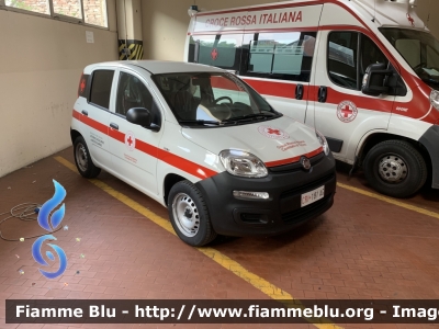 Fiat Nuova Panda II serie
Croce Rossa Italiana 
Comitato di Torino
CRI 181 AG

Parole chiave: Fiat Nuova_Panda_Iserie CRI181AG