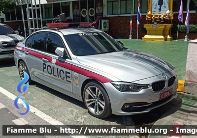 BMW 330e
ราชอาณาจักรไทย - Thailand - Tailandia
สำนักงานตำรวจแห่งชาติ - Royal Thai Police
