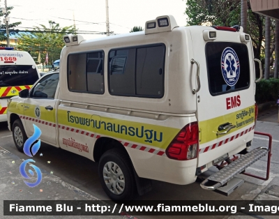 Toyota Hilux V serie
ราชอาณาจักรไทย - Thailand - Tailandia
Nakhon Pathom Hospital
Parole chiave: Ambulanza Ambulance