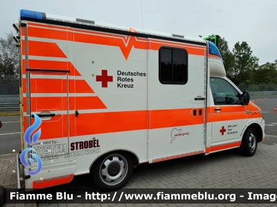 Volkswagen Transporter T6
Bundesrepublik Deutschland - Germany - Germania
Deutsches Rotes Kreuz
Parole chiave: Ambulanza Ambulance Volkswagen Transporter_T6