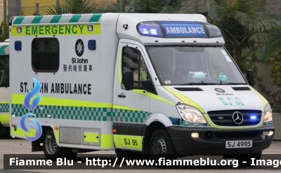 Mercedes-Benz Sprinter III serie 
香港 - Hong Kong
St.John Ambulance
Parole chiave: Ambulanza Ambulance