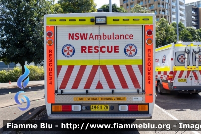 Hino ?
Australia
New South Wales Ambulance Service
Rescue 24
