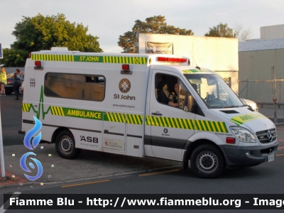 Mercedes-Benz Sprinter III serie
New Zealand - Aotearoa - Nuova Zelanda
St. John Ambulances
Parole chiave: Ambulanza Ambulance