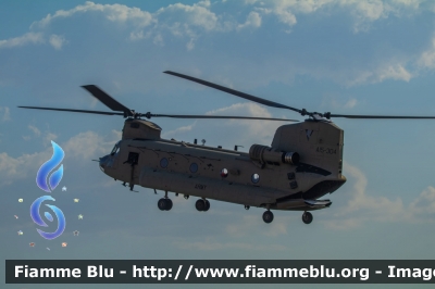 Boeing CH-47D Chinook
Australia
Australian Army

