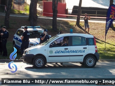 Fiat Nuova Panda 4x4 I serie
Repubblica di San Marino 
Gendarmeria 

Parole chiave: Fiat Nuova_Panda_Iserie