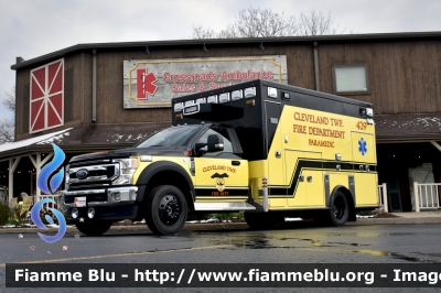 Ford F-550
United States of America - Stati Uniti d'America
Cleveland Township IN Fire Department
Parole chiave: Ambulanza Ambulance