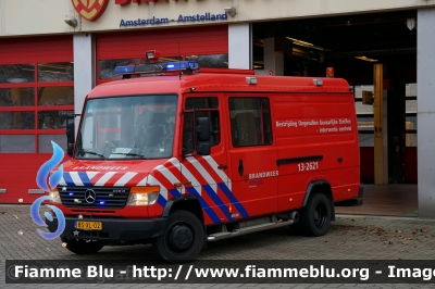 Mercedes-Benz 818D
Nederland - Paesi Bassi
Brandweer Amsterdam-Amstelland
13-2621
