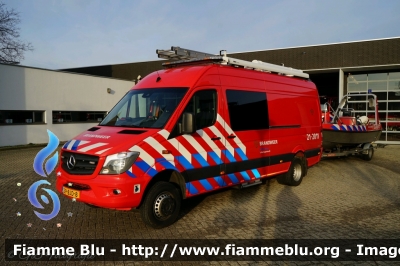 Mercedes-Benz Sprinter III serie restyle
Nederland - Paesi Bassi
Brandweer Regio 21 Brabant-Noord
